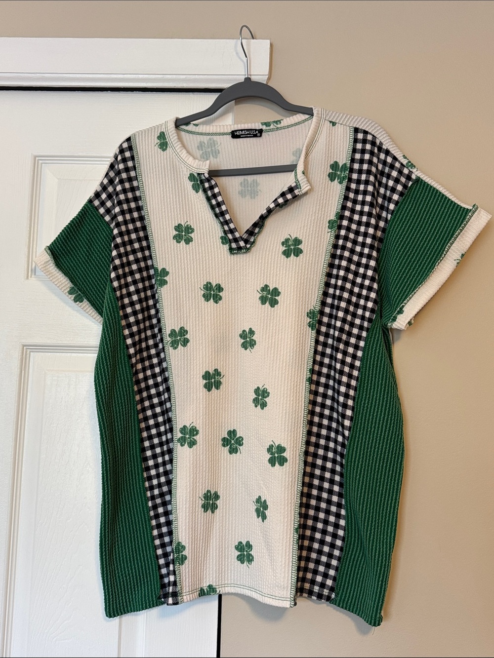 HEIMISH USA Green, Cream & Black Patchwork Clover Short Sleeve Top